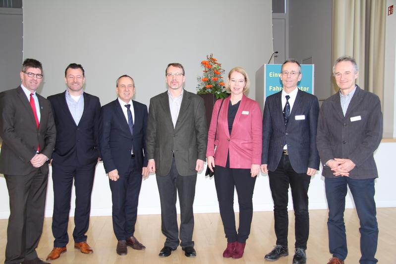  Prof. Dr. Michael Jäckel (Präsident Uni Trier); Prof. Dr. Michal Frings (Uni Trier); Prof. Dr. Konrad Wolf; Prof. Dr. Dorit Schumann (Präsidentin HS Trier); Prof. Dr. Matthias S