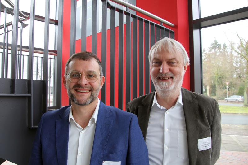 Prof. Dr. Andrea Teti und Prof. Dr. Harald Künemund vom Institut für Gerontologie. (v.l.)