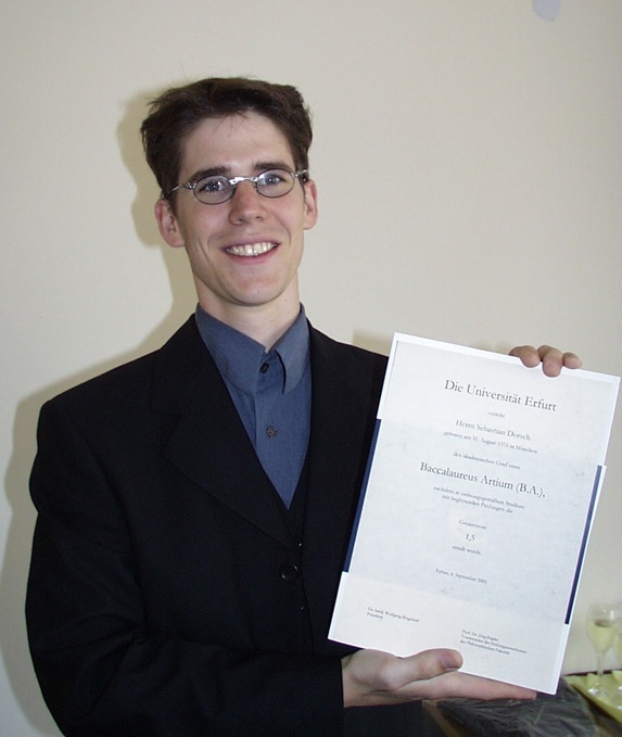 Sebastian Dorsch (25) erhielt als erster Erfurter Student den B.A.