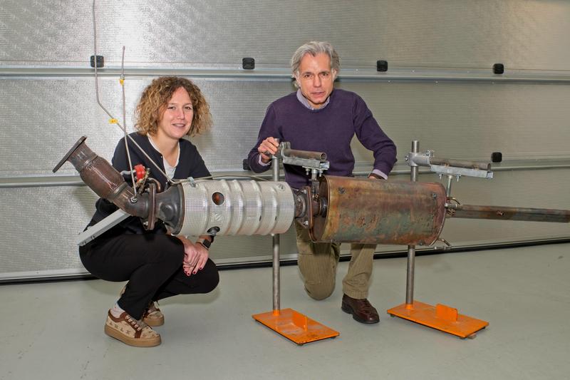 Viola Papetti und Panayotis Dimopoulos Eggenschwiler berechneten, wann ein Katalysator z.B. in einem Plug-in-Hybridauto nach einem Kaltstart zu arbeiten beginnt. 