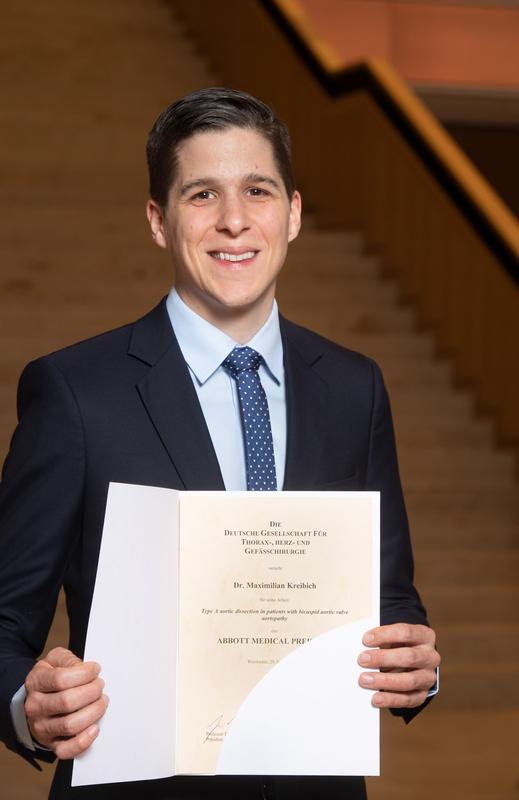 Dr. med. Maximilian Kreibich, Klinik für Herz- und Gefäßchirurgie, Universitäts-Herzzentrum Freiburg, Bad Krotzingen