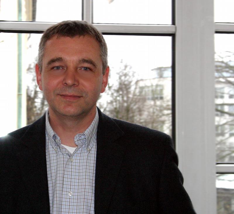 Dr. Martin Sack erforscht die EMDR-Methode in der Traumatherapie