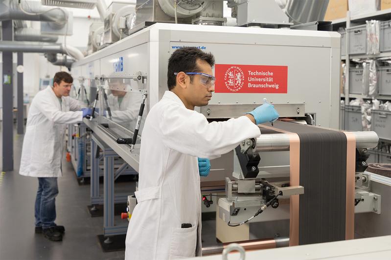 Battery production line in the Battery LabFactory (BLB) of TU Braunschweig.