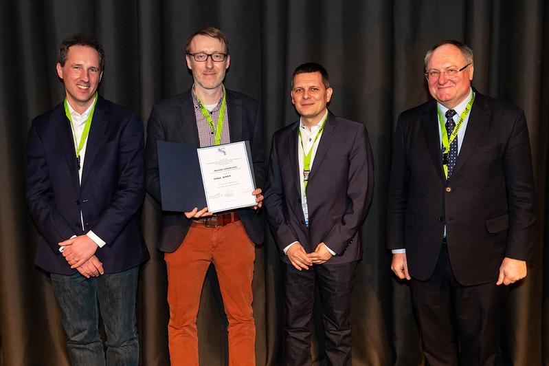 Verleihung des Alexander-Schmidt-Preises der Gesellschaft für Thrombose- und Hämostaseforschung e.V. (GTH) an Dr. Markus Bender (zweiter von links).