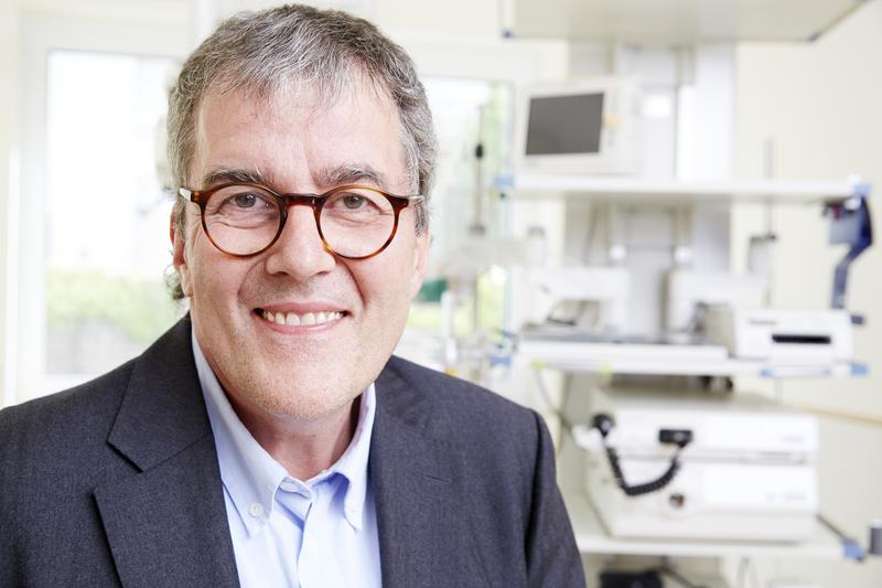 Prof. Thomas Busse, Direktor des Zentrums für Gesundheitswirtschaft und -recht (ZGWR) der Frankfurt University of Applied Sciences