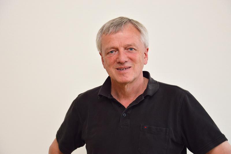 Professor Stefan Rose-John, Mitglied im Exzellenzcluster "Precision Medicine in Chronic Inflammation" und Direktor des Biochemischen Instituts an der Christian-Albrechts-Universität zu Kiel (CAU).