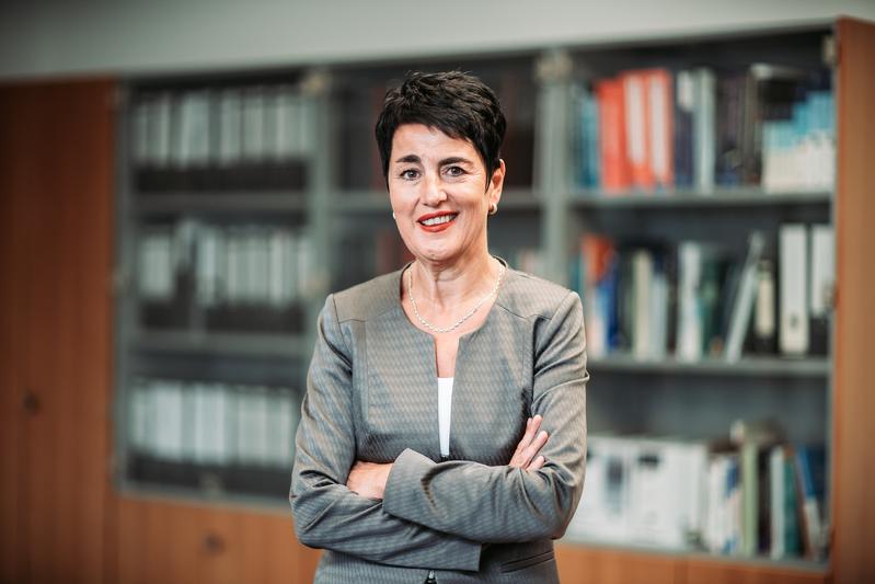Bettina Fischer, Administrative Geschäftsführerin des Leibniz-Instituts DSMZ