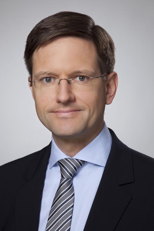 Prof. Dr. Ulrich Lichtenthaler lehrt an der ISM Köln im Bereich Entrepreneurship.