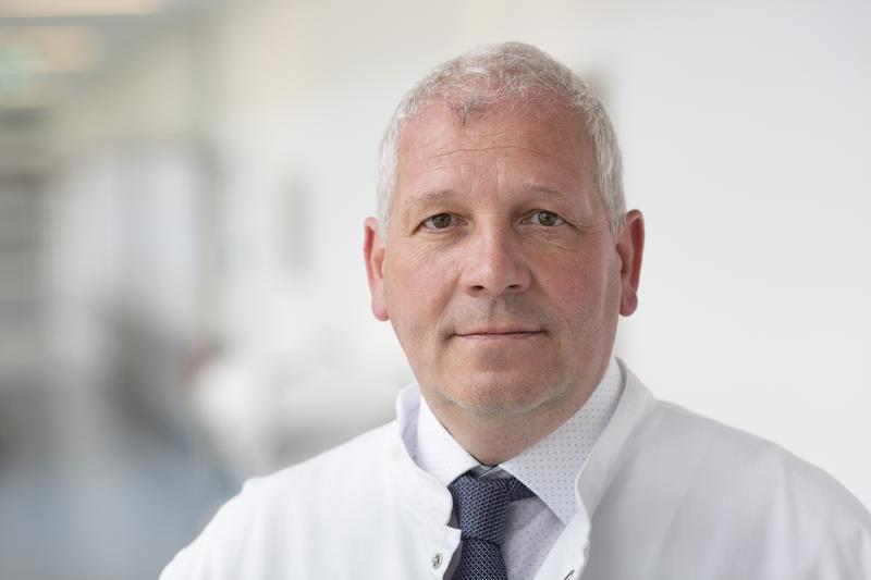 Aus Jena wechselte Prof. Matthias Steinert als Leiter der Thoraxchirurgie ans Universitätsklinikum Leipzig. Eines seiner Ziele: Die roboterassistierte Chirurgie stärker einsetzen und weiterentwickeln