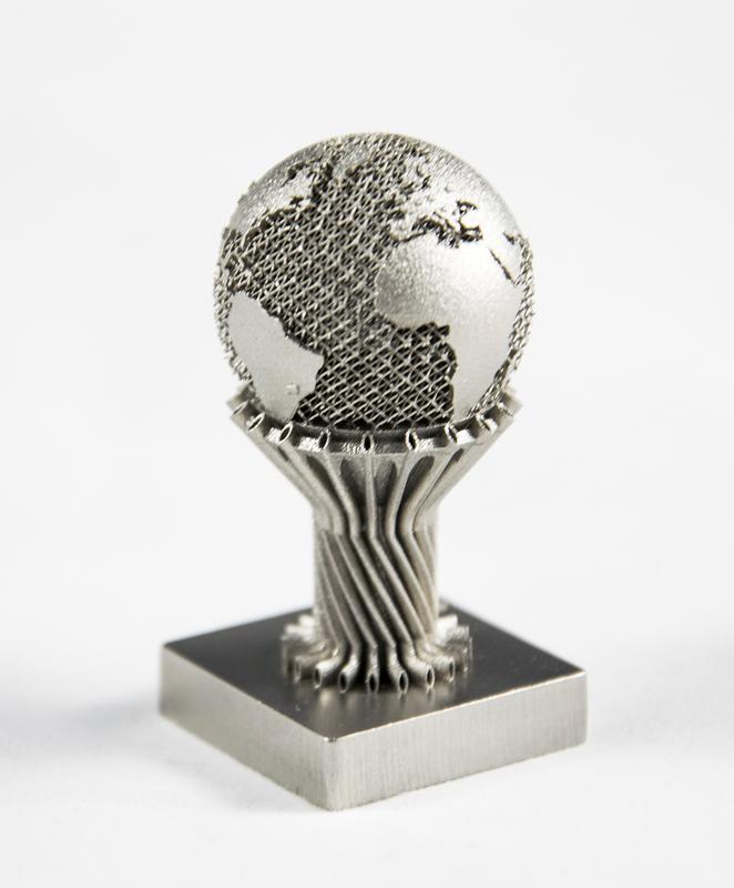 Finely structured globe, produced by additive manufacturing. 