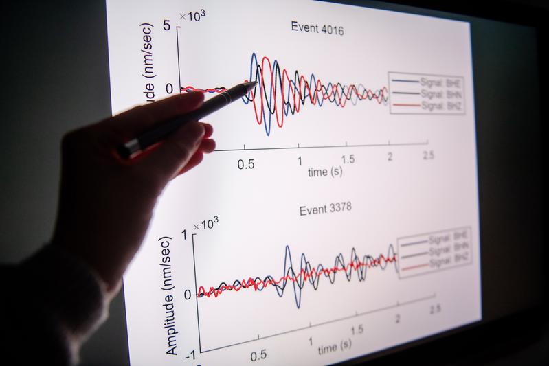  In manchen Regionen fallen Erbeben verheerender aus als in anderen. 