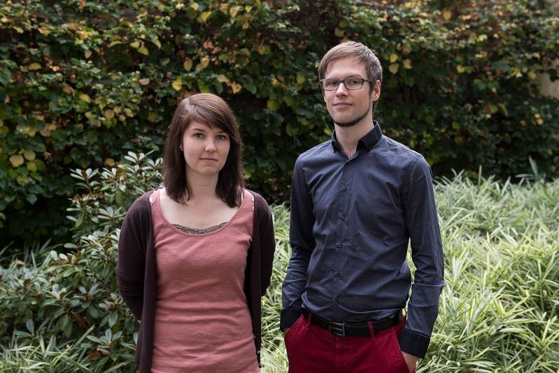 Sandrin Sudmann und Dr. Caspar Schwiedrzik sind Neurowissenschaftler in der Nachwuchsgruppe „Perception and Plasticity“ in der Abteilung Kognitive Neurowissenschaften am DPZ und ENI in Göttingen.