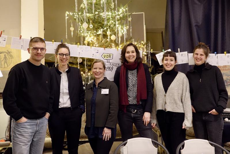 Das Dialogreise-Team am 22. Januar 2020 in Garrey (v.l.n.r.): Clemens Villinger, Kathrin Zöller, Kerstin Brückweh, Henrike Voigtländer, Katharina Hackl und Pia Kleine)