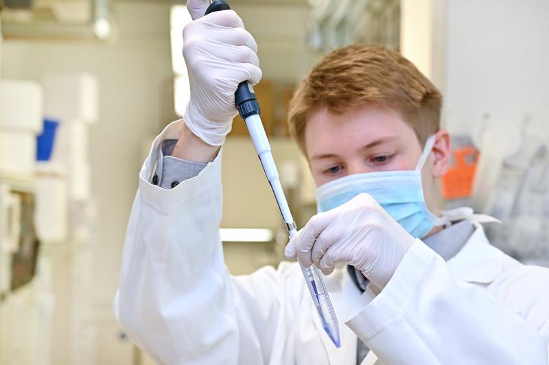 Patrick Penndorf, Student im 2. Semester des Masterstudienganges Molecular Medicine in Jena, wird im September zum Austauschjahr in Montreal aufbrechen.