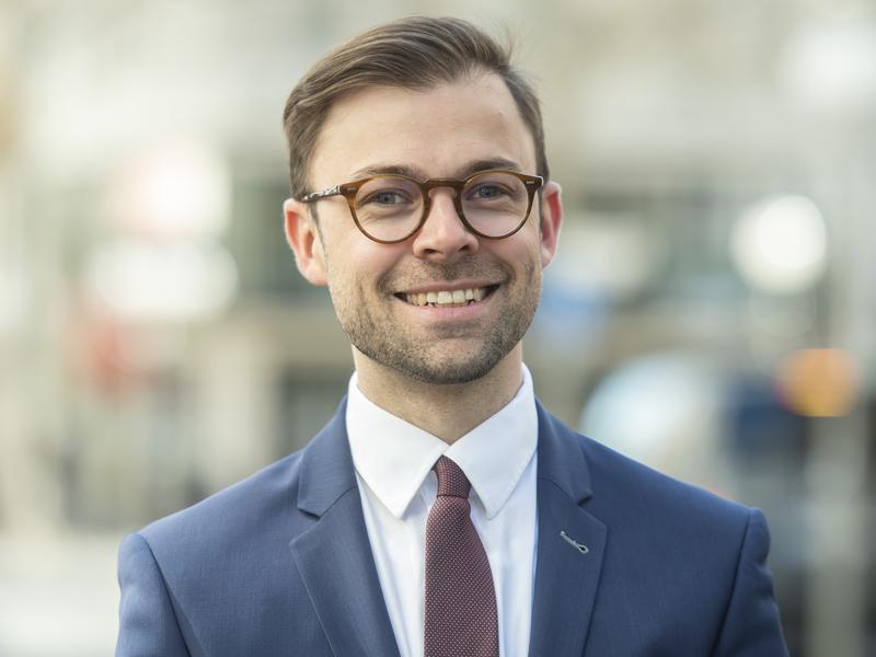 Dr. Hendrik W. Ohnesorge from the Center for Global Studies (CGS) at the University of Bonn. 