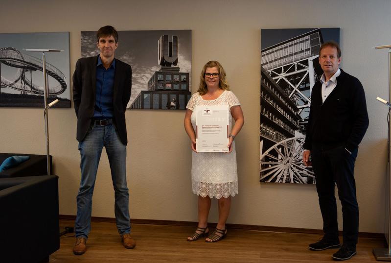 von links: Stefan Siedentop (wiss. Geschäftsführer), Mareike Graf (Personalabteilung), Michael Paul (kaufm. Geschäftsführer)