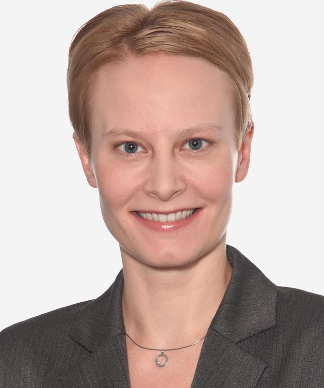 Sabine Boos ist Professorin für Recht für Ingenieurwissenschaften an der Fakultät Technische Prozesse.