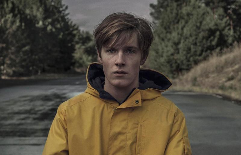 Die Netflix-Serie "Dark" steckt voller Geheimnisse. Aber das kommt nur so gut an, weil auch Vertrautes eine wichtige Rolle spielt. Bild: Netflix.