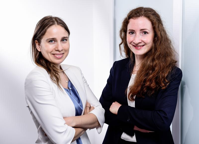 Die beiden Gründerinnen Christina Vogel und Dr. Sabine Auer von elena international bieten ihren Kunden eine Innovationsplattform und Beratung für die Energiewende.