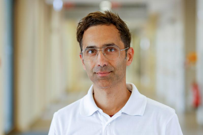 Ein internationales Autorenteam um den Kinderneurologen Dr. Ralf Husain vom Uniklinikum Jena wies Veränderungen im HPDL-Gen als Ursache für eine fortschreitende spastische Bewegungsstörung nach.