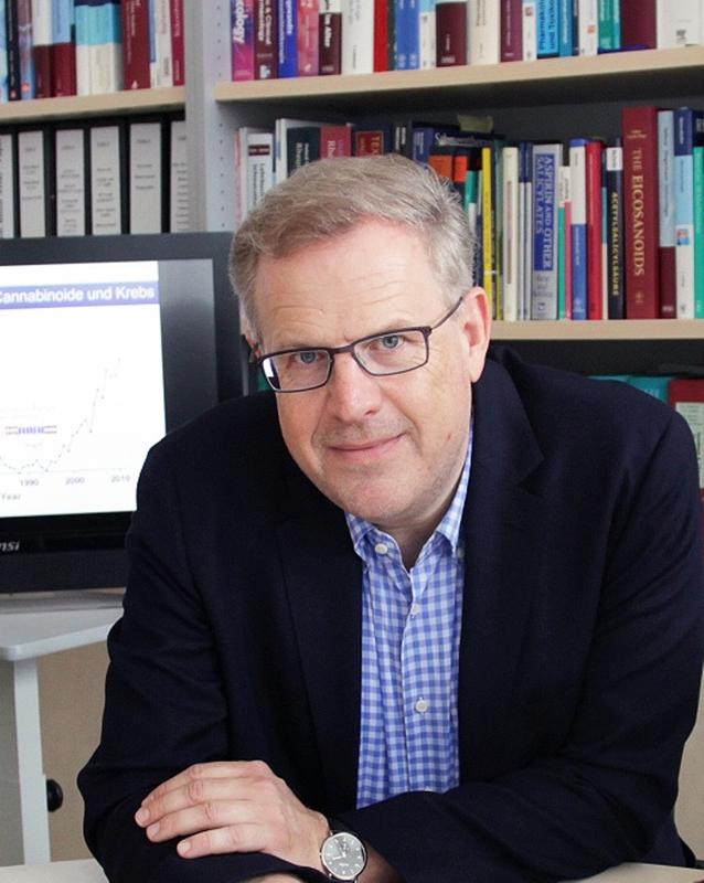 Prof. Dr. Burkhard Hinz/Institut für Pharmakologie und Toxikologie der Universitätsmedizin Rostock