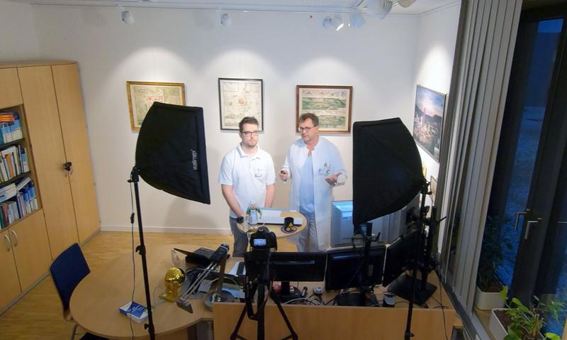 Christian Kühnel (links) und PD Dr. Martin Freesmeyer bei der Aufnahme eines Lehrvideos.