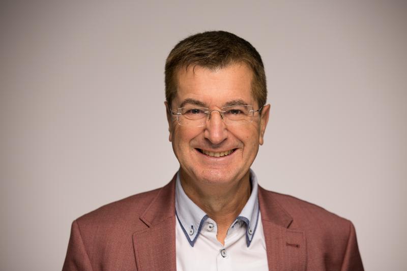 Prof. Dr. Frank Musolesi, Dekan der Fakultät für Angewandte Psychologie und Leiter des Schwerpunkts Sportpsychologie im Master-Studiengang Psychologie an der SRH Hochschule Heidelberg