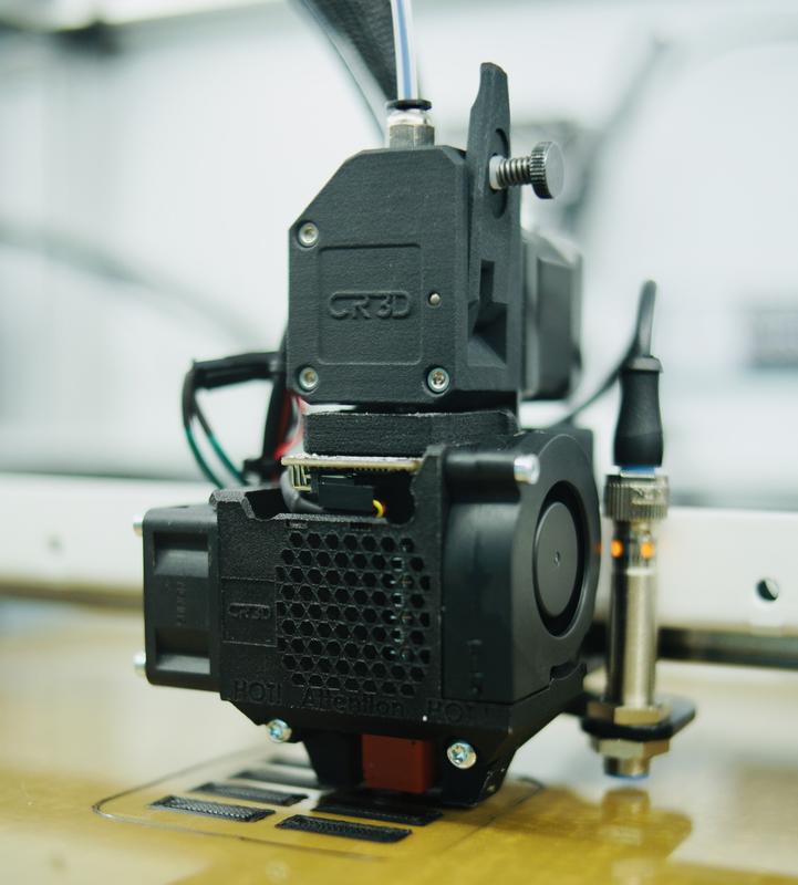 Bauteilfertigung mit dem 3D-Druck-Verfahren Materialextrusion.