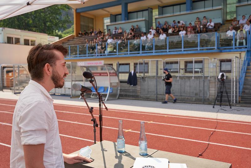 Alptug Ören stellt seine Masterthesis vor.