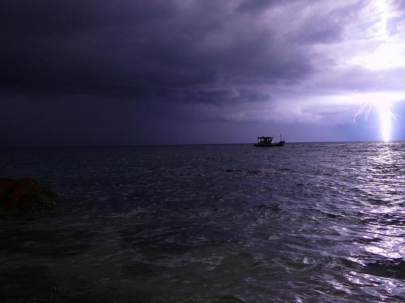 Gewitter vor der Küste von Koh Pangan (Thailand)