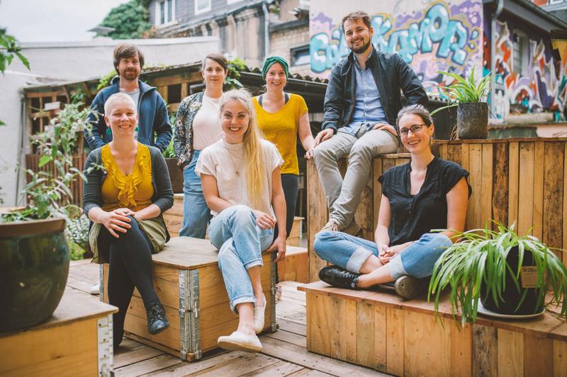 Projektteam „UrbaneProduktion.ruhr“: (hintere Reihe v.l.) Jan Bunse, Sonja Broy, Annette Bathen; vorne: Hannah Brack, Dajana Schlieter, Kerstin Meyer.           