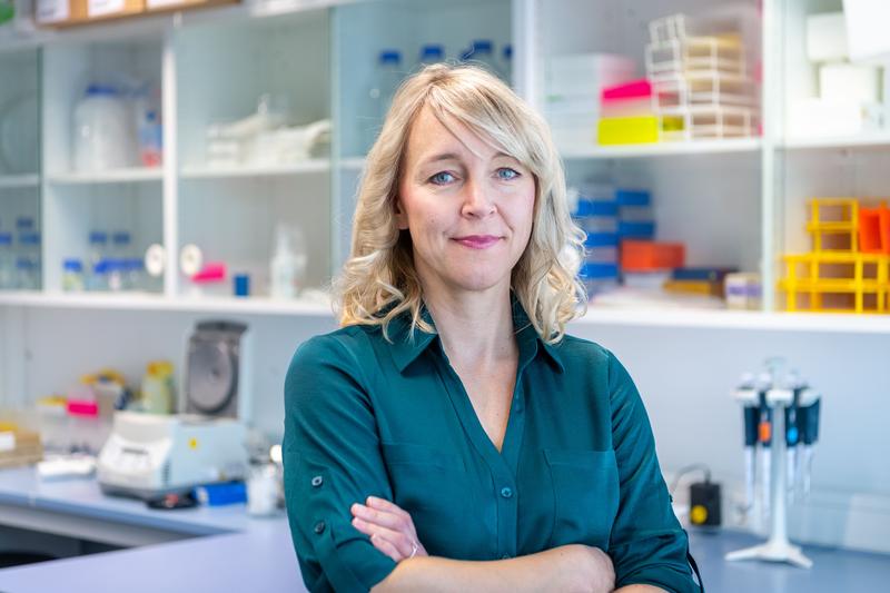 Prof. Henriette Uhlenhaut in the lab