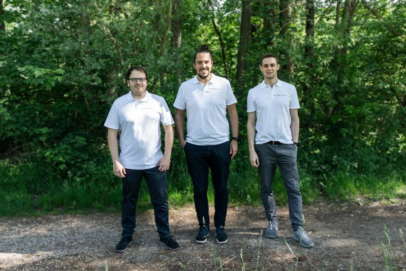 Die TUM-Absolventen Wolfgang Westermeier, Thomas Kühn und Andre Klöckner haben das Start-up FarmInsect gegründet.