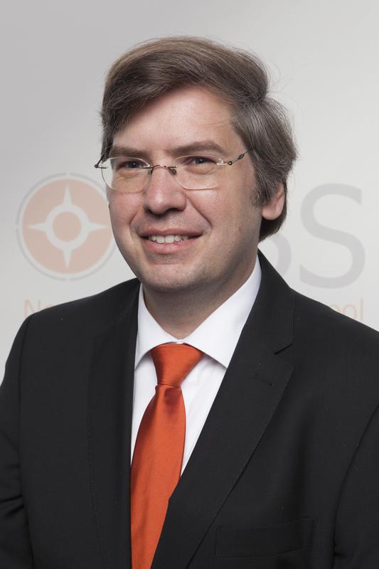 Prof. Dr. Marco Becker ist Professor für Controlling & Finanzwirtschaft an der NBS