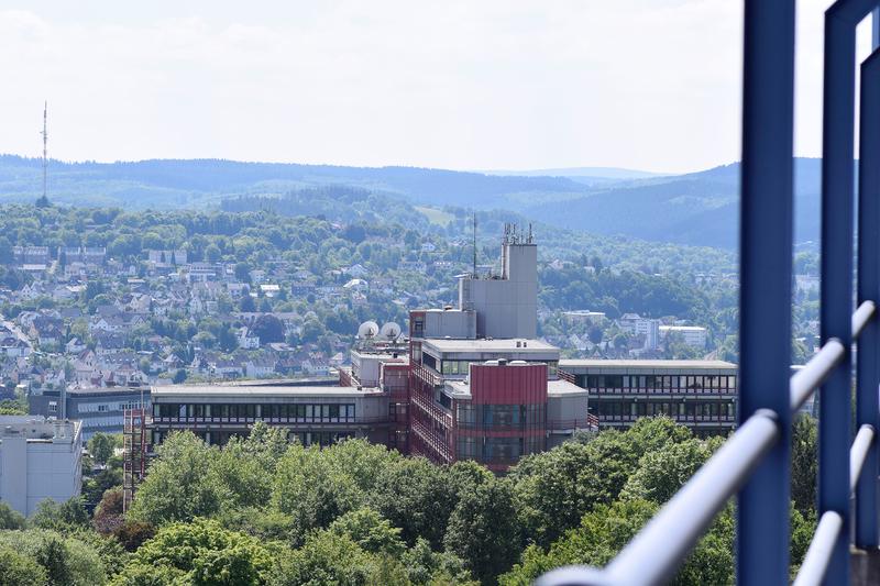 Campus Hölderlinstraße der Universität Siegen: Hier forschen die SozialwissenschaftlerInnen am Zentrum für Planung und Evaluation Sozialer Dienste.