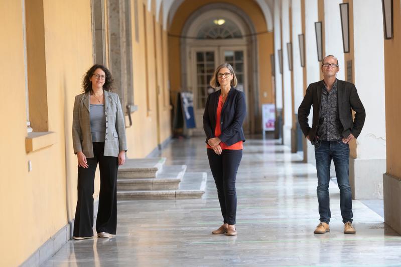 (v.l.) Das Direktorium des CESOC besteht aus Prof. Dr. Astrid Kiendler-Scharr, Prof. Dr. Susanne Crewell und Prof. Dr. Jürgen Kusche.