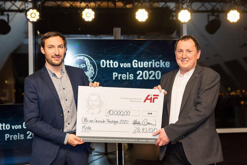 Otto von Guericke-Preisträger 2020: M.Sc. Steffen Nothelfer, Dr. Karl Stock (v.l.) 