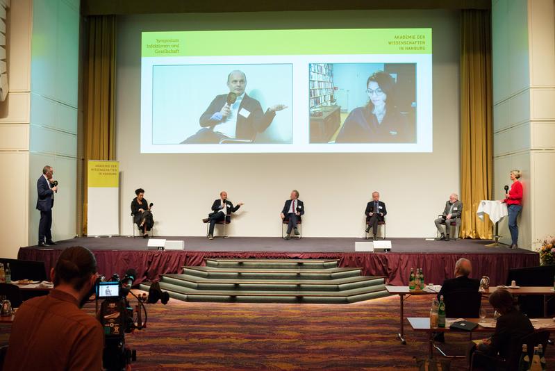 Symposium "Infektionen und Gesellschaft"