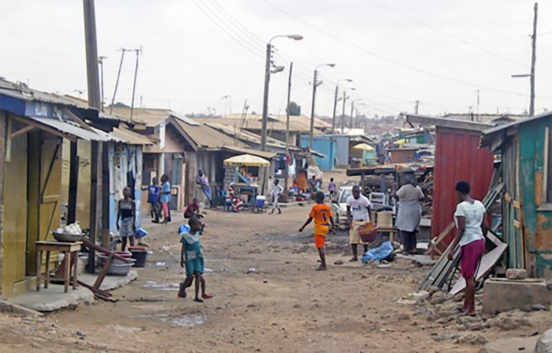 In Ashaiman (Ghana) müssen v.a. Frauen und Kinder auf eine nachhaltige Notfallversorgung verzichten. Das geförderte Projekt versucht durch den Einsatz von Geodaten die Situation zu verbessern. 