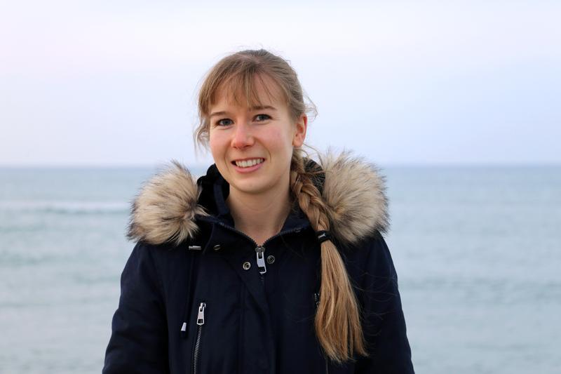 IOW-Wissenschaftlerin Marisa Wirth entwickelte eine neue Methode, mit der man erstmals den Unkrautvernichter Glyphosat in Meerwasser nachweisen kann. 