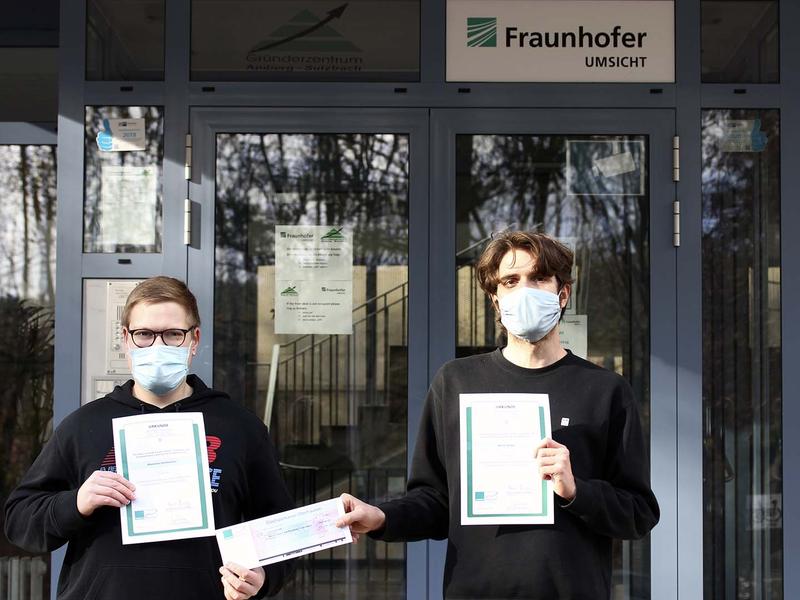 Wollen Kunststoffrecycling effektiver machen: Maximilian Schinhammer (li.) und Martin Nieberl.