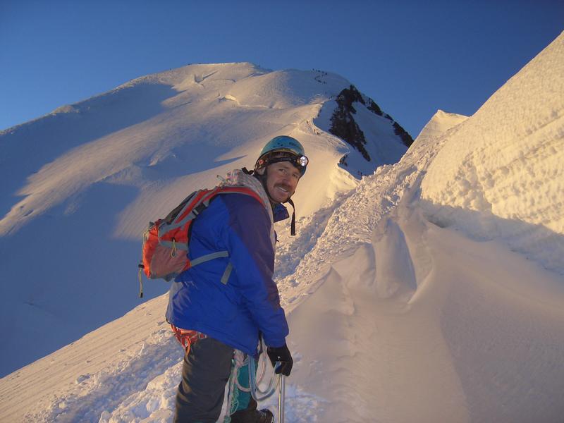 Wie lange werden wir noch Schnee haben? Klima-Experte Dr. Thomas Sterr von der SRH Hochschule Heidelberg erklärt, warum wir schnellstmöglich handeln müssen.