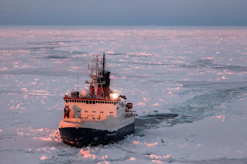 FS Polarstern im Weddellmeer