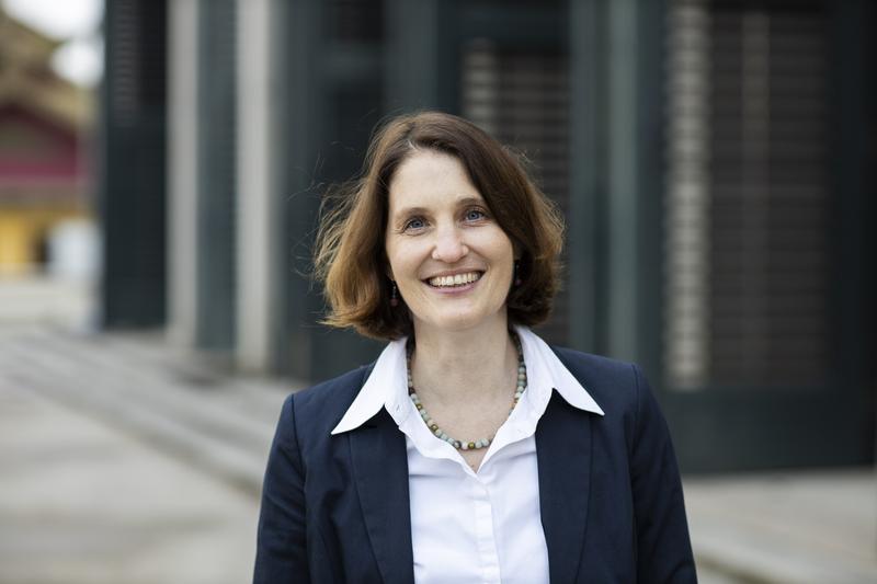 Prof. Dr. Karin Kreutzer ist Expertin für Non-Profit Organisationen und Professorin für Sozialunternehmen an der EBS Universität