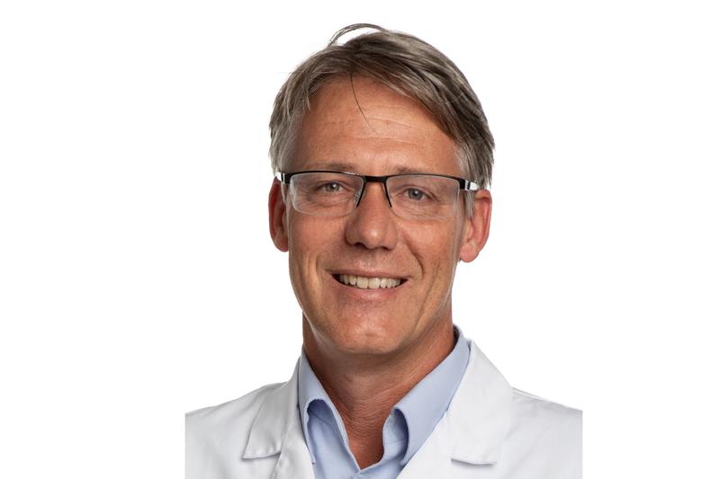 PI Prof. Dr. med. Adrian Ochsenbein, Direktor und Chefarzt der Universitätsklinik für medizinische Onkologie, Inselspital, Universitätsspital Bern