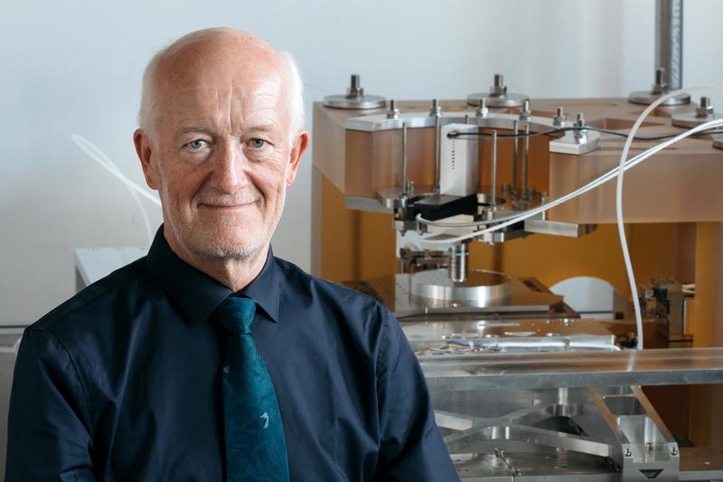 Prof. Eberhard Manske, Leiter des Instituts für Prozessmess- und Sensortechnik an der TU Ilmenau und Mitinitiator des Weltinterferometrie-Tags   