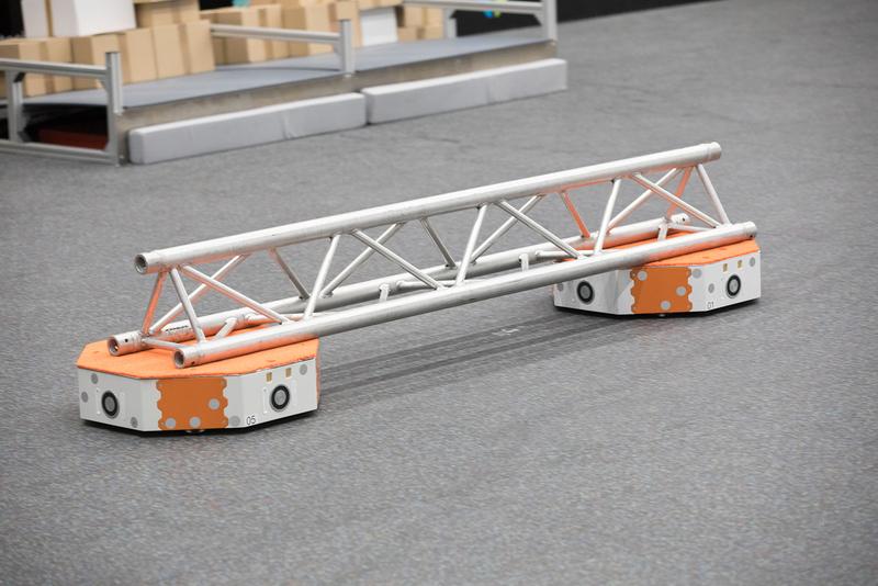 The Fraunhofer Institute for Material Flow and Logistics IML is developing a new generation of automated guided vehicles.