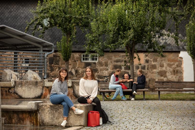 Der neue Campus in Kronach feiert Premiere.