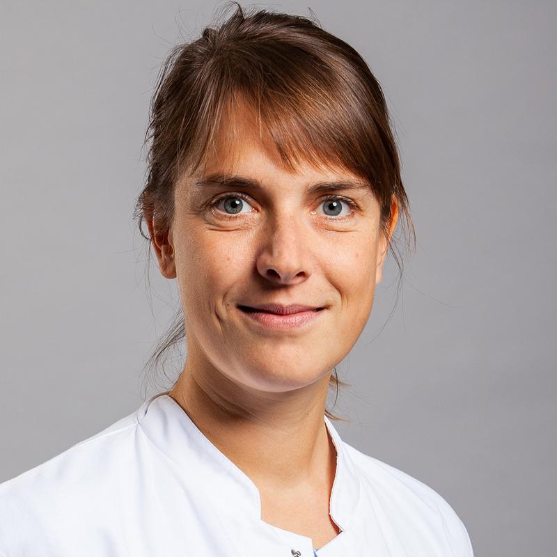 Dr. Nina Merkel