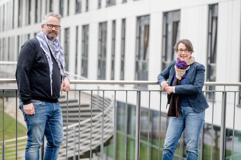 Beate von Miquel und David Gehne haben die Daten von NRW-Kommunalwahlen der vergangenen Jahrzehnte ausgewertet.